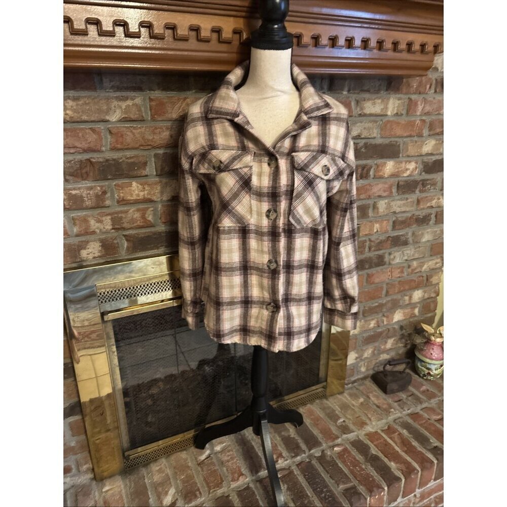 BKE Soft Flannel Shirt Beige & Pink Plaid Size XS Boyfriend Oversized